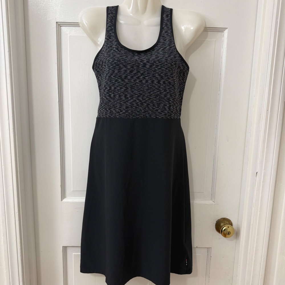 Smartwool Willow‎ Lake Dress XS Wool Blend Lightweight Crossback Hiking NEW